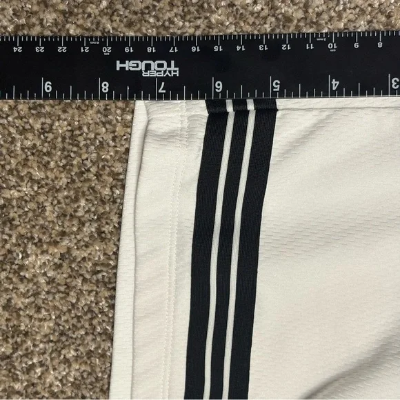 Nike Men’s Fly White Shorts with Black Stripes Size XL - Picture 7 of 12